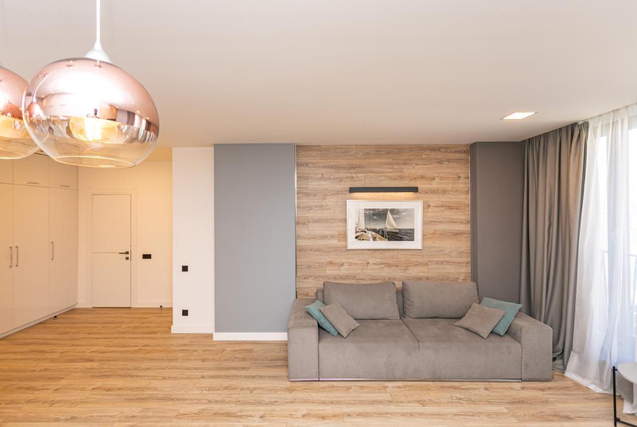 Petrovdom 190-199-216 In Spacious Apartments At Rc New York Concept House 키예프 외부 사진