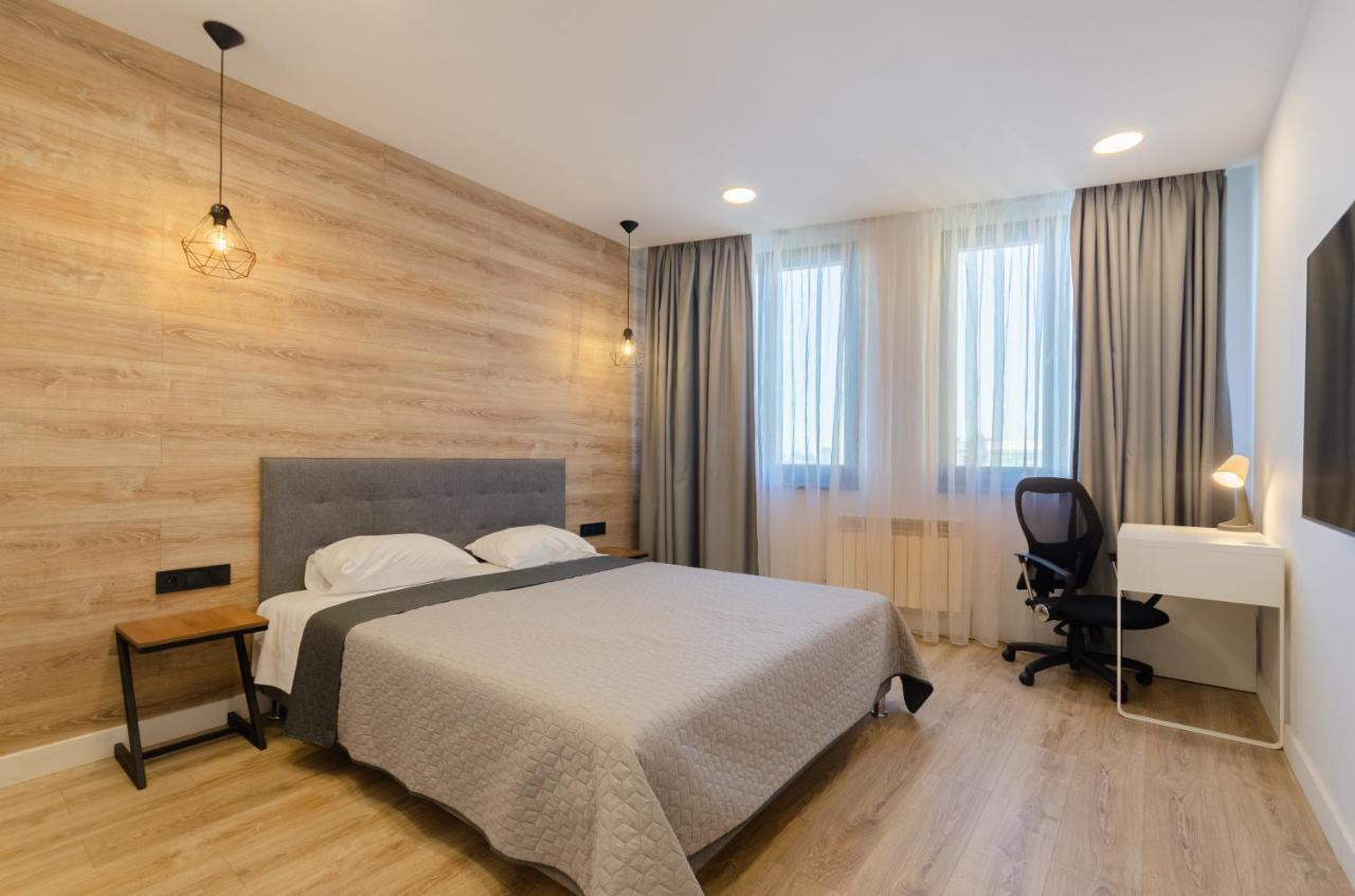 Petrovdom 190-199-216 In Spacious Apartments At Rc New York Concept House 키예프 외부 사진